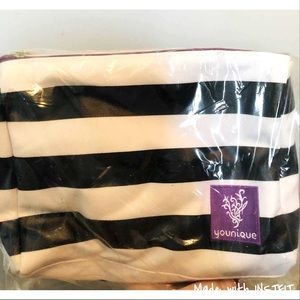 Younique Makeup Bag *NEW*